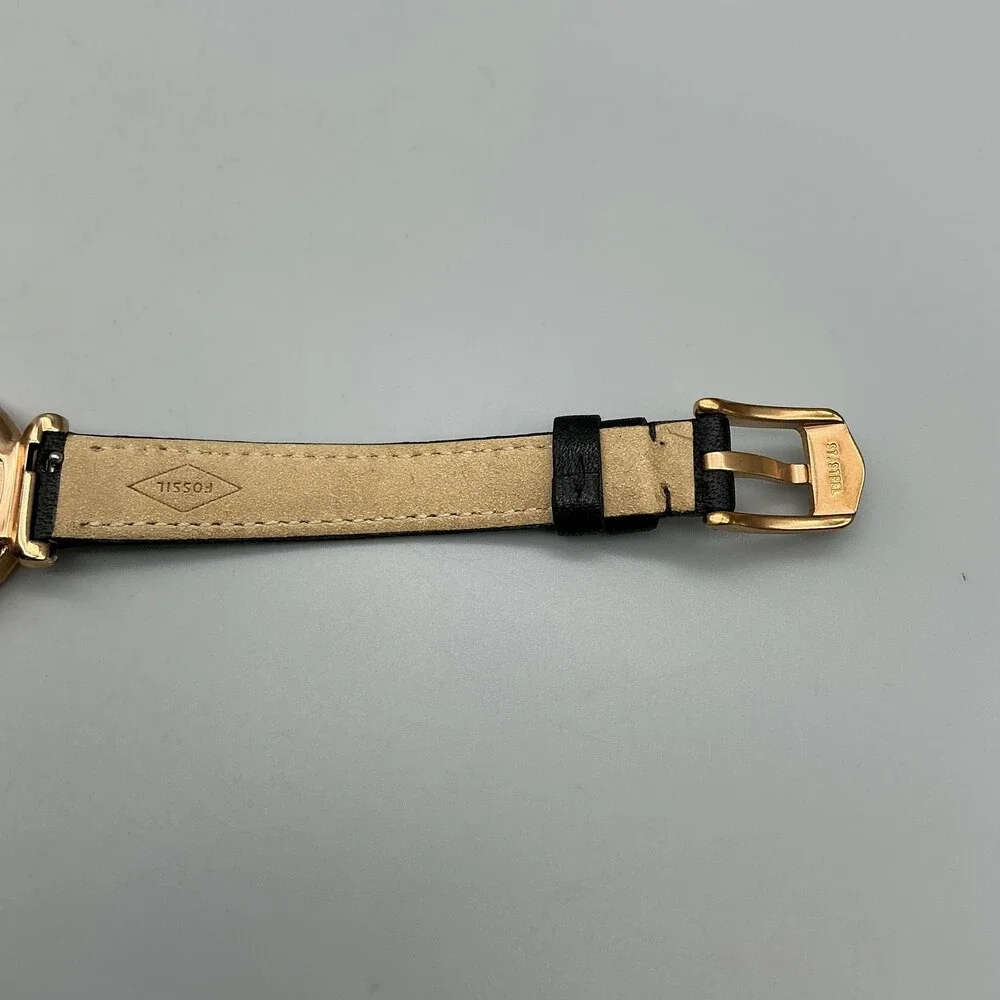 Fossil Carlie Womens Watch 28mm Black Dial Gold Tone Leather ES4700 New Battery